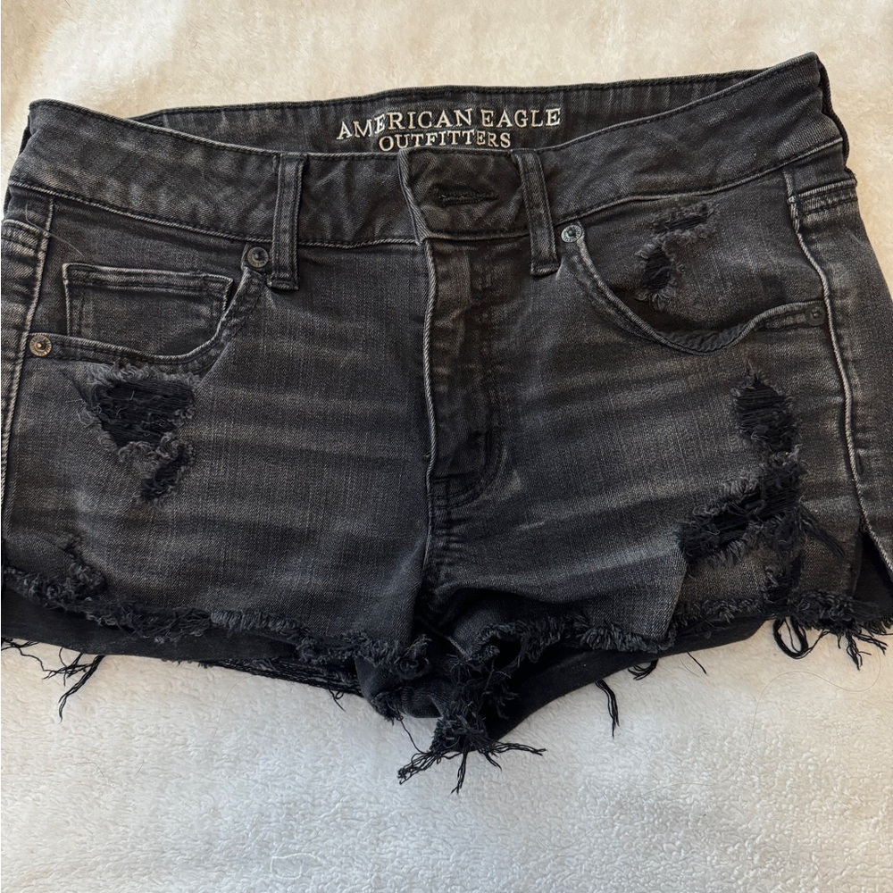 American Eagle Black Jean Shorts Size 8 Distressed Shortie
